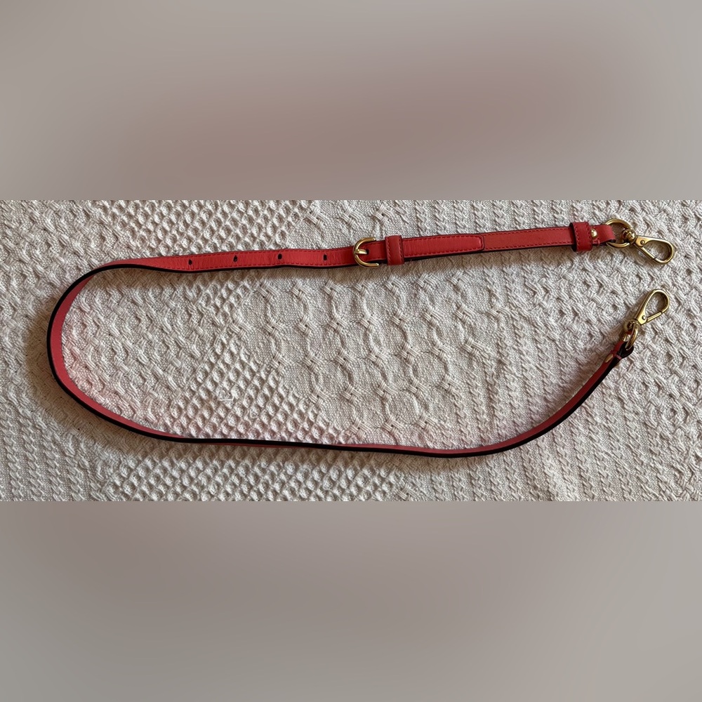 Coach Kristin leather handbag, extra shoulder strap, leather hangtag, coral EUC - Picture 15 of 15